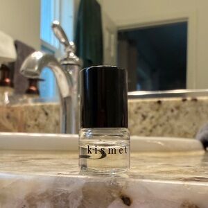 Riddle Kismet Roll-on Sample